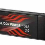 فلش 16 گیگابایت SILICON POWER B10